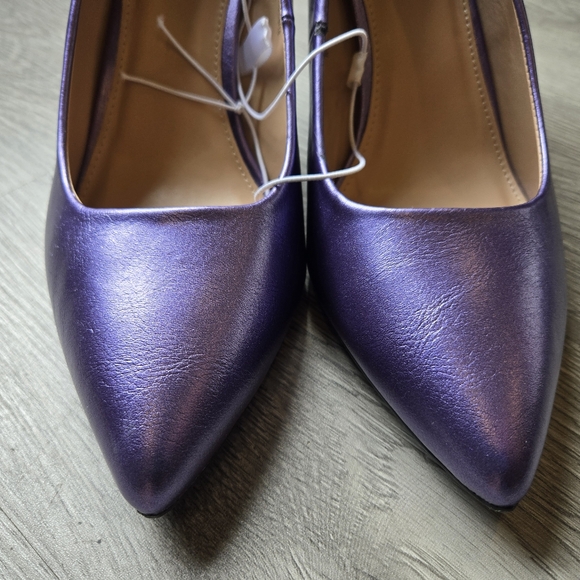 New Metalic Purple Heels size 8.5 A New Day Faux Leather - Picture 2 of 10